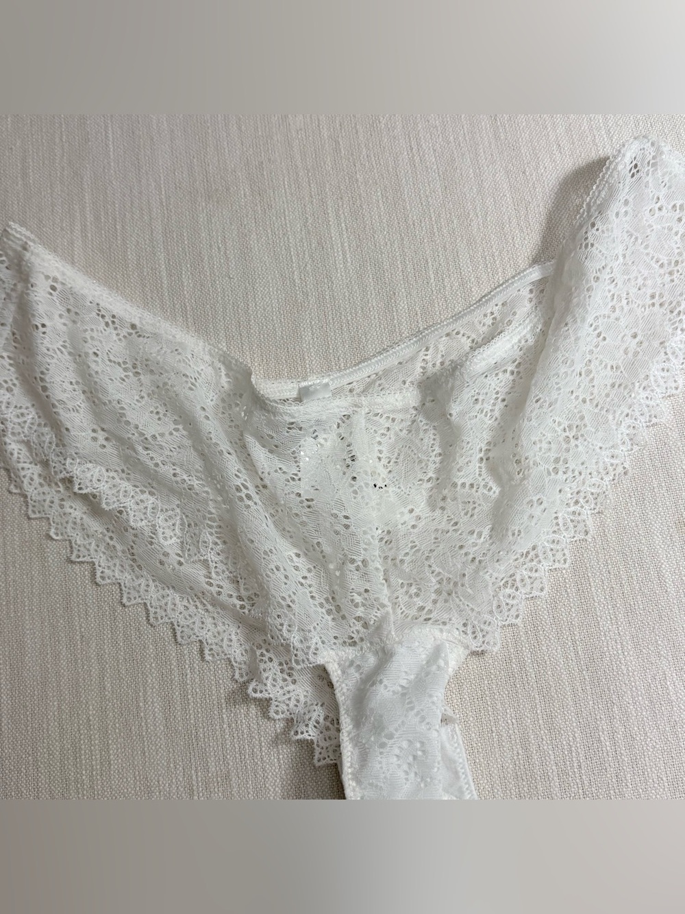 GAP Body Lot of 5 Mixed Lace Panties & Thongs Varied Styles/Colors NWT Size L - Picture 6 of 14